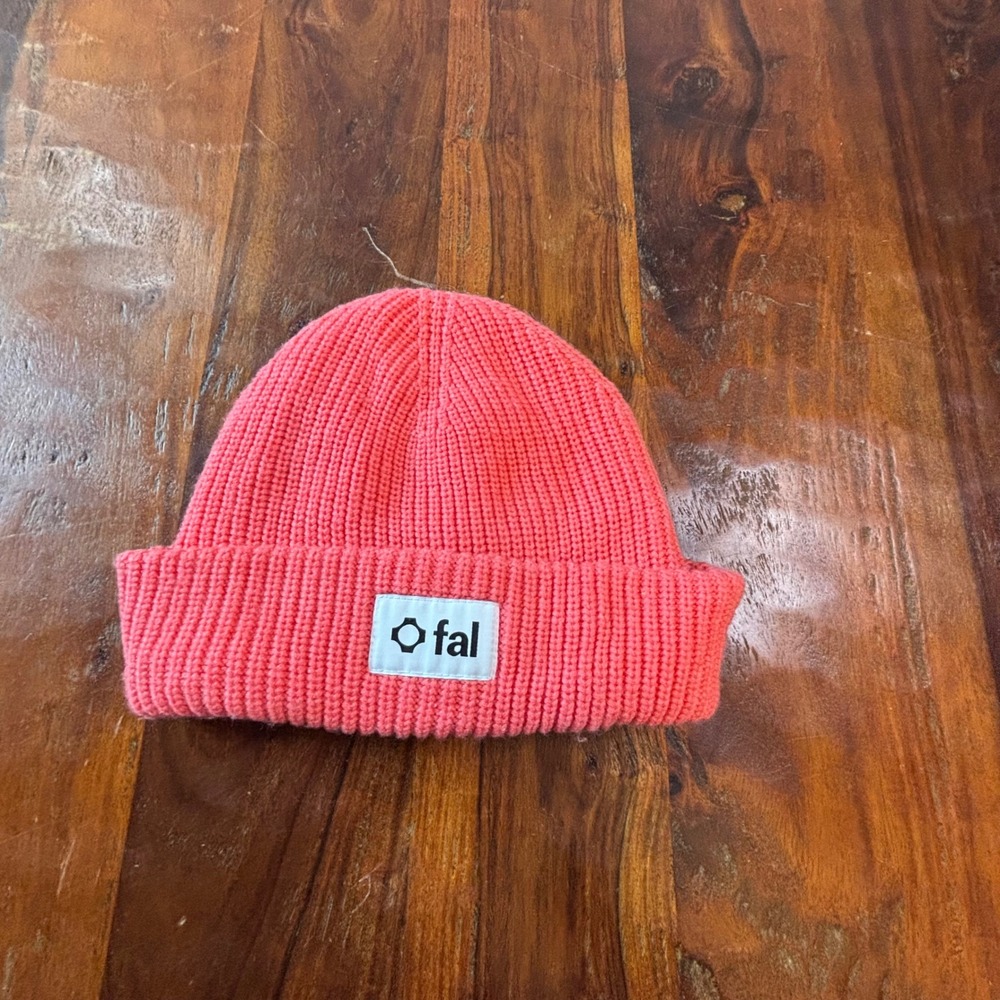 Fal Coral Pink Ribbed Knit Cuffed Beanie Hat Streetwear Logo Patch